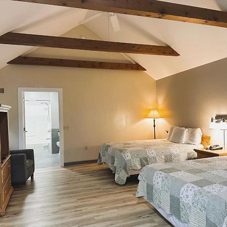 Spruce Lane Lodge And Cottages Smoketown  Eksteriør bilde
