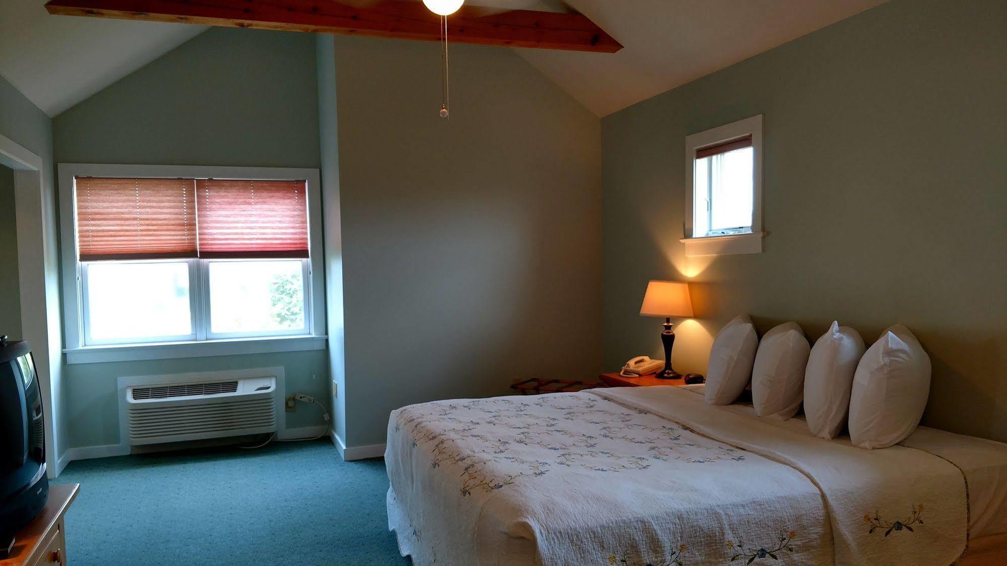 Spruce Lane Lodge And Cottages Smoketown  Eksteriør bilde