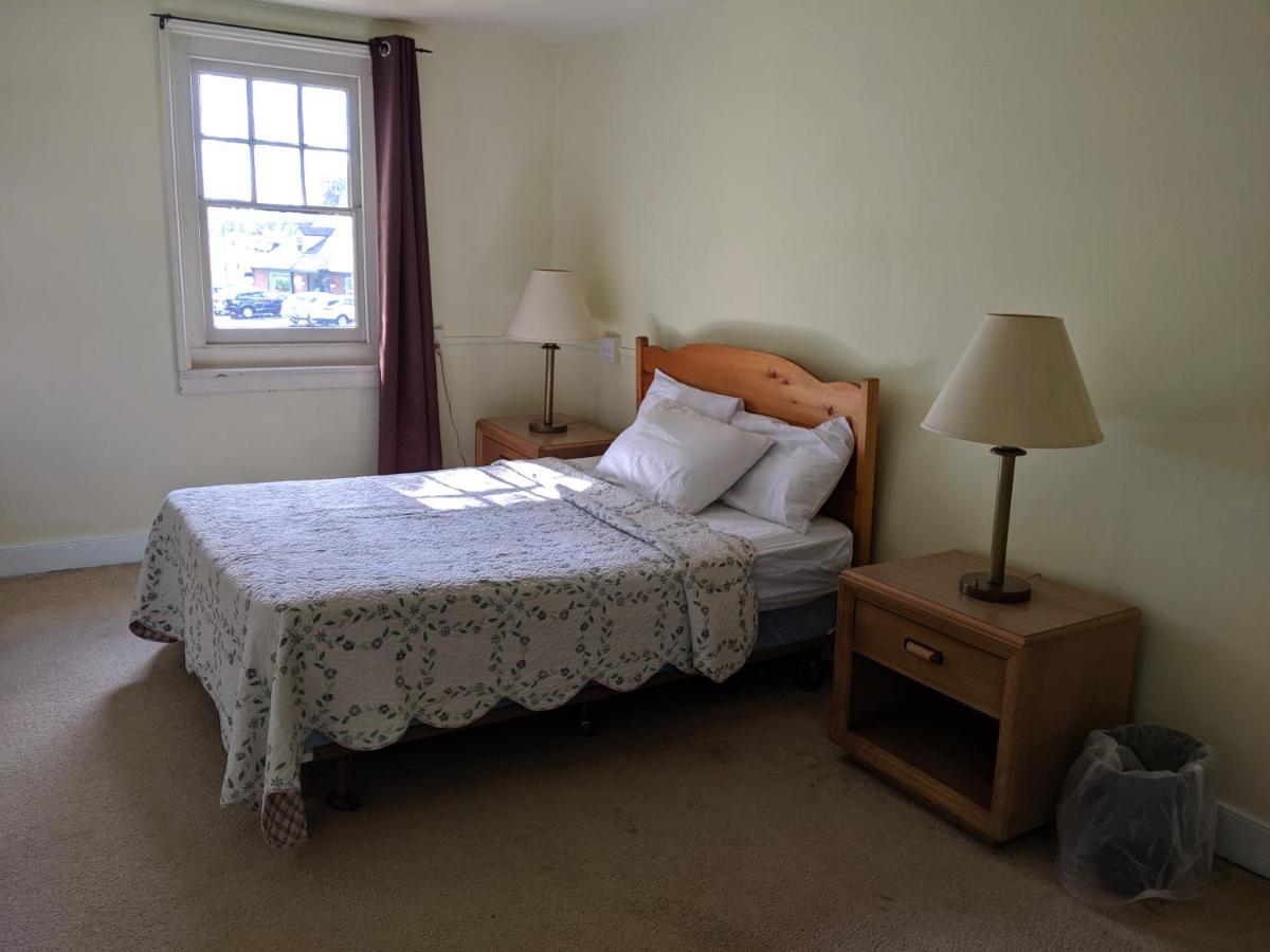 Spruce Lane Lodge And Cottages Smoketown  Eksteriør bilde